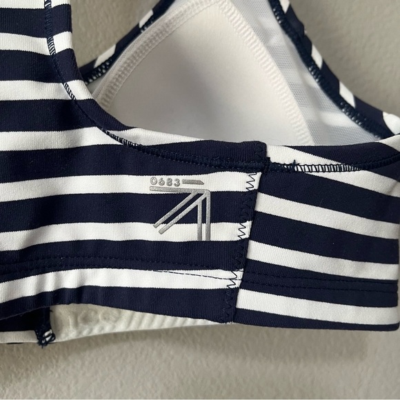 New Balance by J. Crew Navy Blue Striped Zip Front Sports Bra Racerback Small - Picture 4 of 11